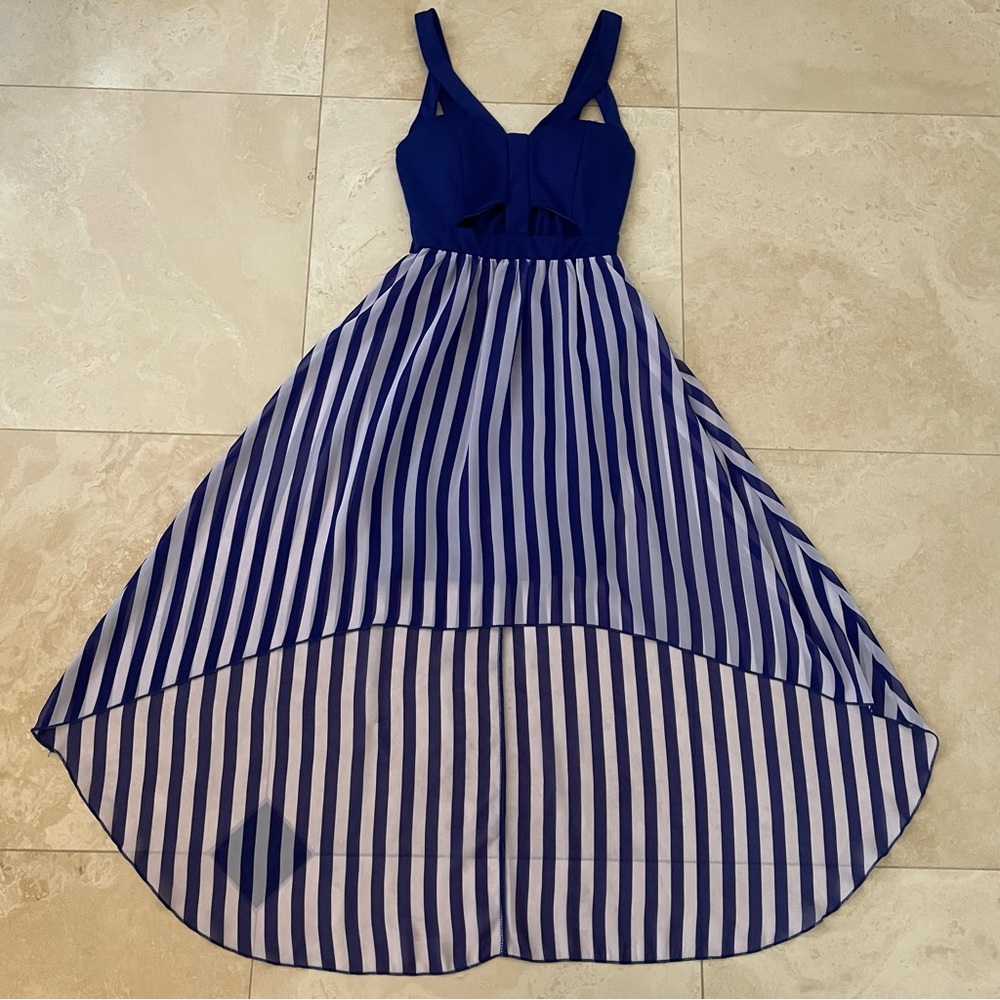 Striped blue maxi